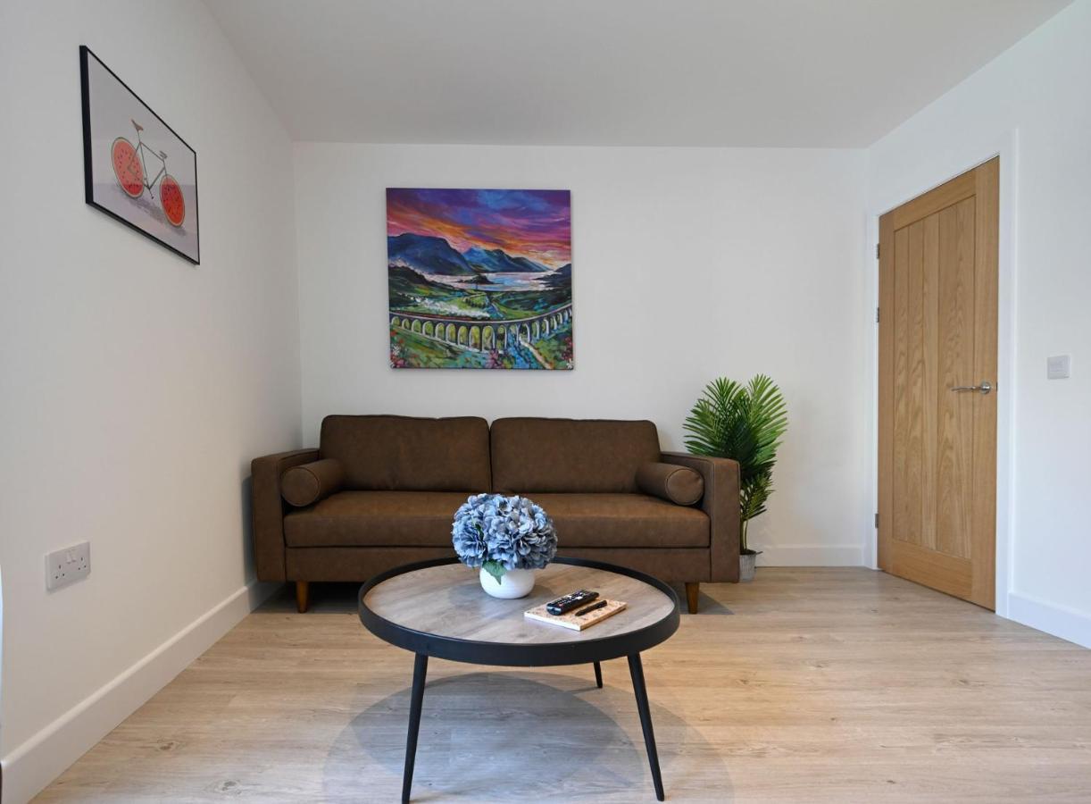 Mrs Watermelon Apartment Fort William Esterno foto
